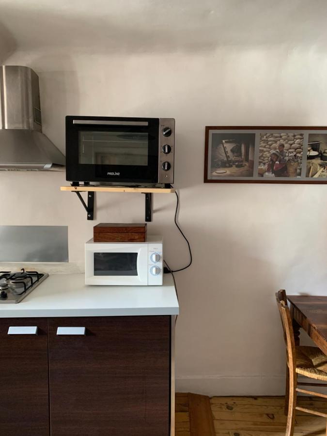 Au Cheval Blanc - Appartements Et Chambres D'Hotes Albertville Bagian luar foto